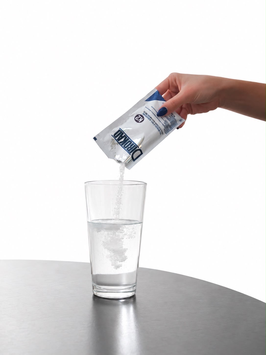 Preparación de un sobre Dirokad en agua